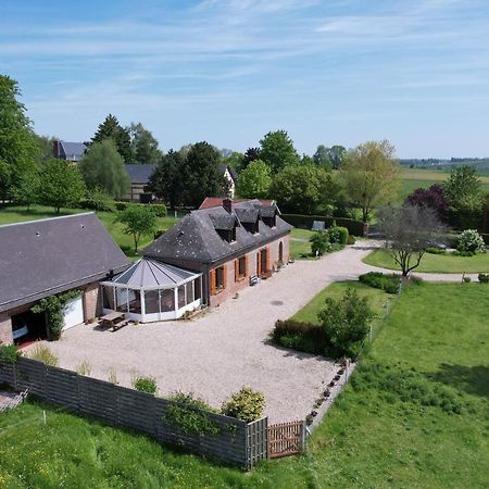 Le Gite Du Bois Du Fil Vassonville Exteriör bild